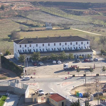 Hotel Pique Gandesa Esterno foto