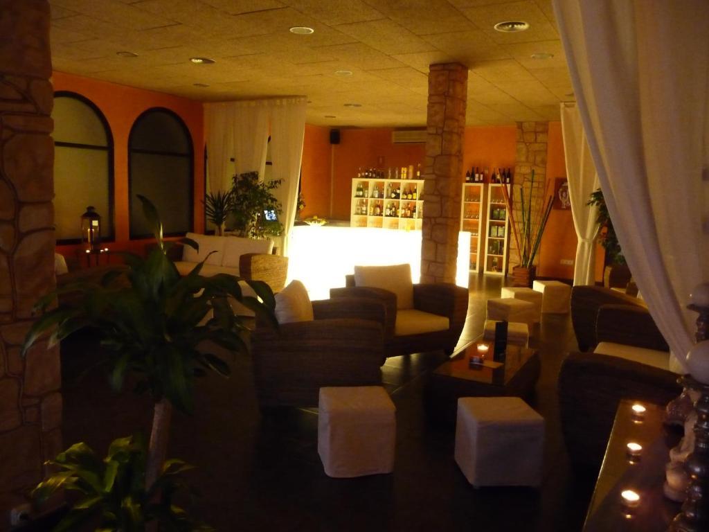 Hotel Pique Gandesa Esterno foto